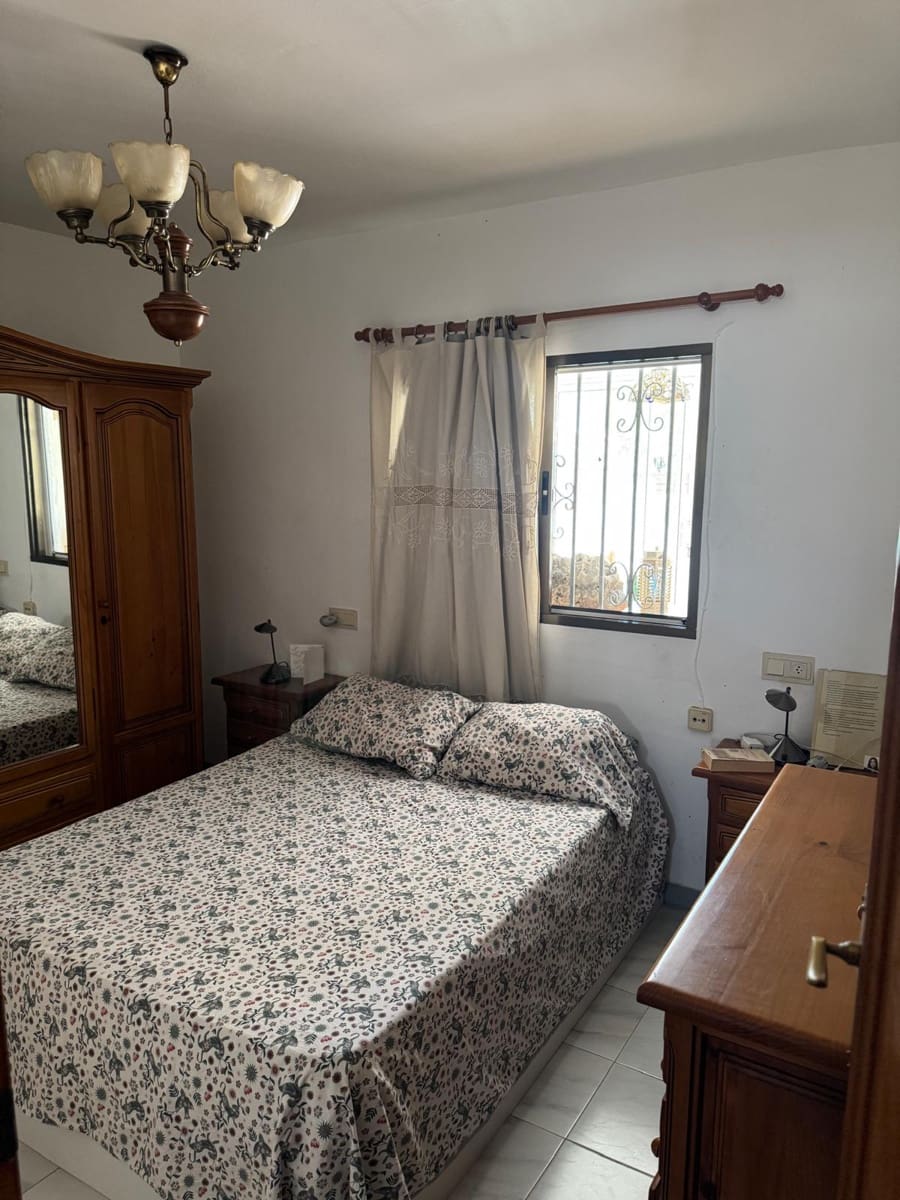 3 bedroom Apartment for sale in Denia with garage - € 269,000 (Ref: 9310315)