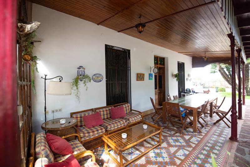 5 sypialnia Willa na sprzedaż w Denia z basenem garażem - 3 100 000 € (Ref: 9310331)