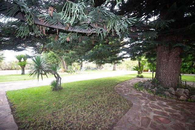 5 sypialnia Willa na sprzedaż w Dénia z basenem garażem - 3 100 000 € (Ref: 9310331)