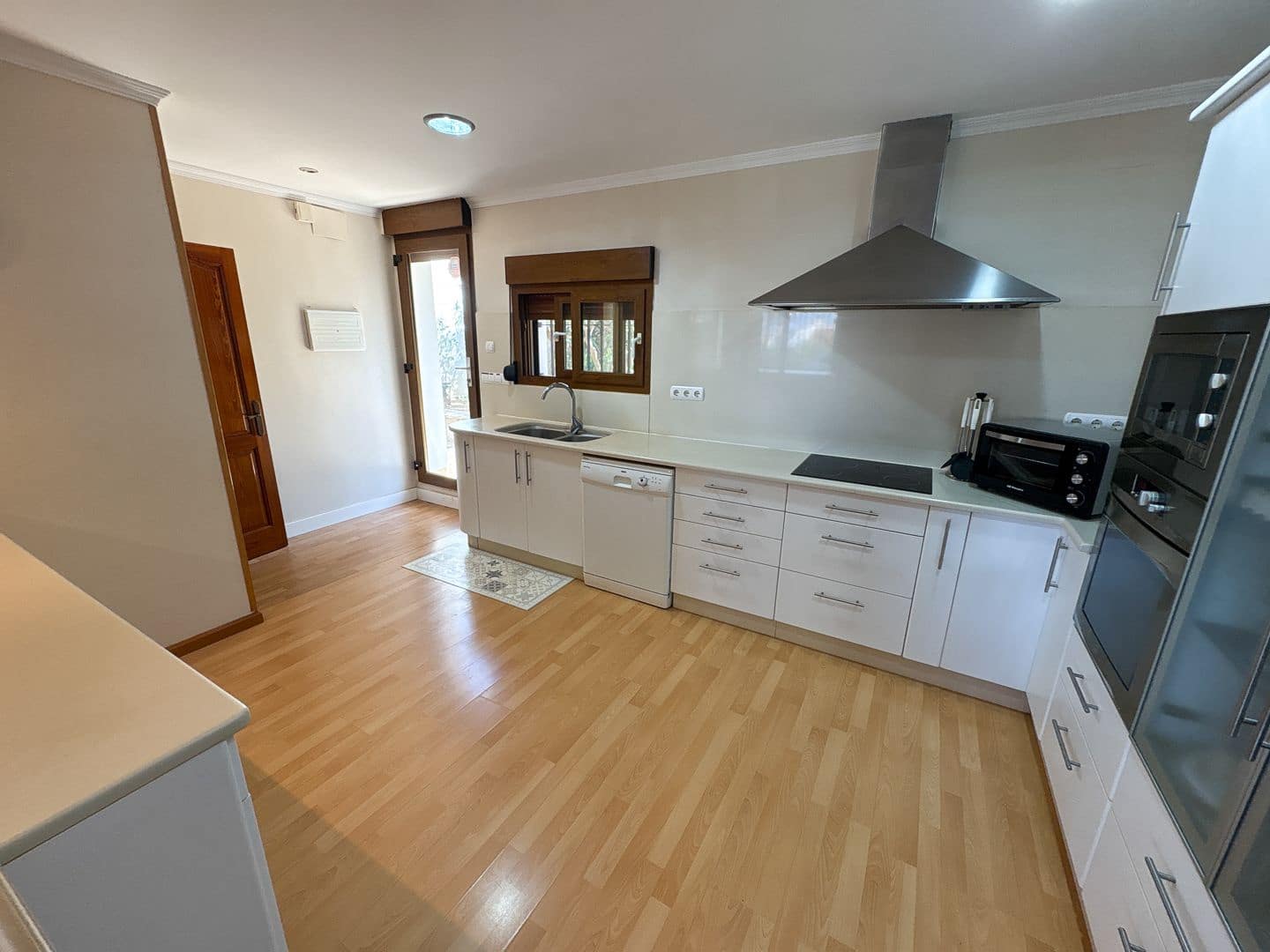 5 sypialnia Willa na sprzedaż w Denia z basenem - 580 000 € (Ref: 9325710)