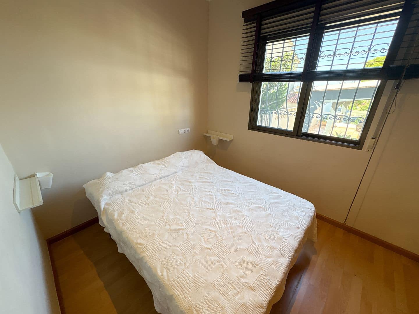 5 sypialnia Willa na sprzedaż w Denia z basenem - 580 000 € (Ref: 9325710)