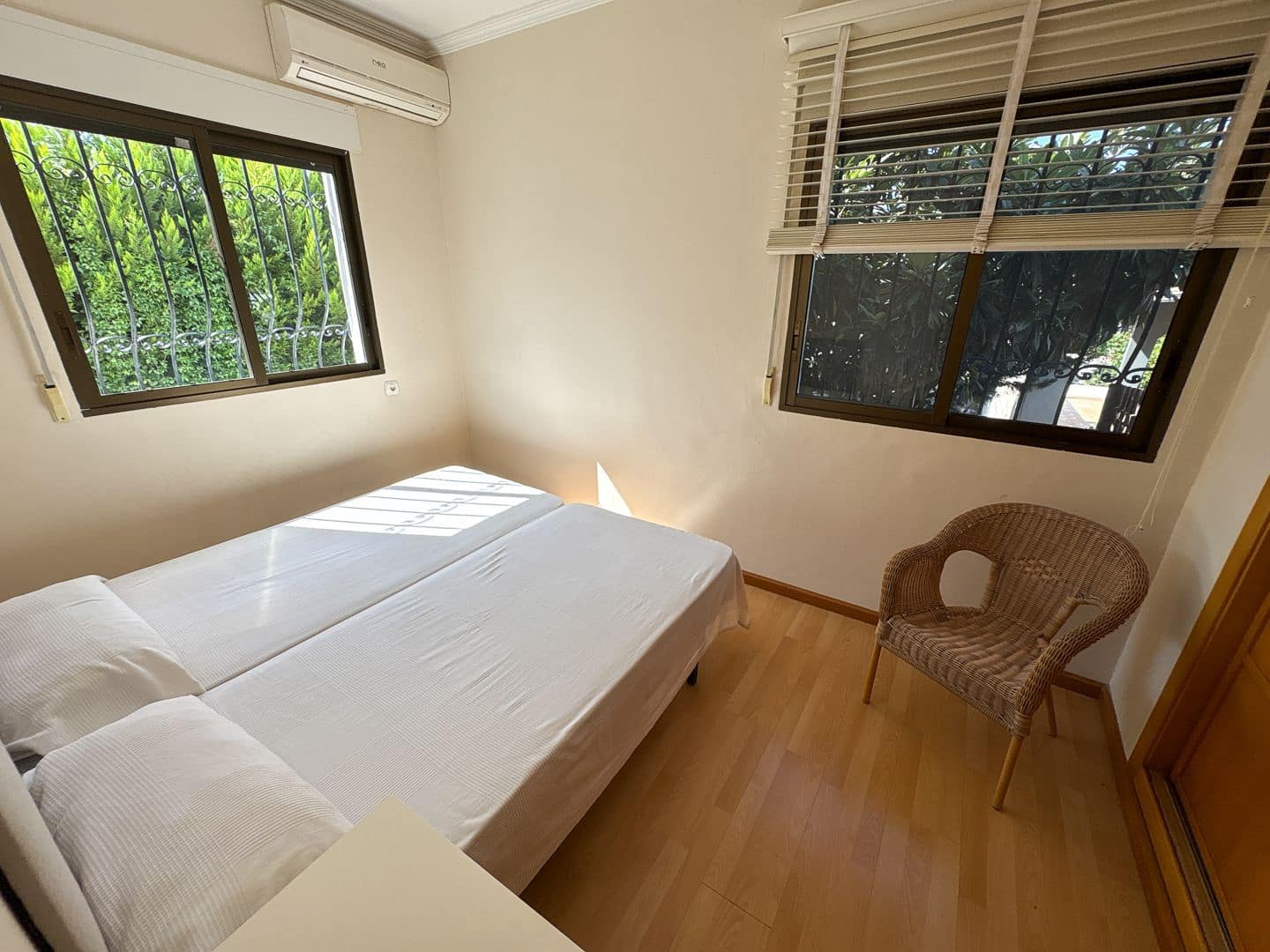 5 sypialnia Willa na sprzedaż w Denia z basenem - 580 000 € (Ref: 9325710)