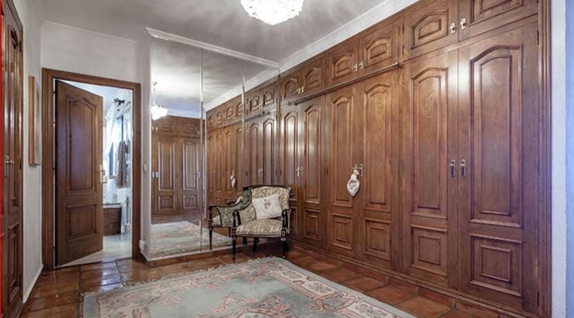 5 soveværelse Villa til salg i La Xara med swimmingpool - € 850.000 (Ref: 9325714)