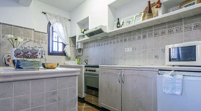 5 soveværelse Villa til salg i La Xara med swimmingpool - € 850.000 (Ref: 9325714)