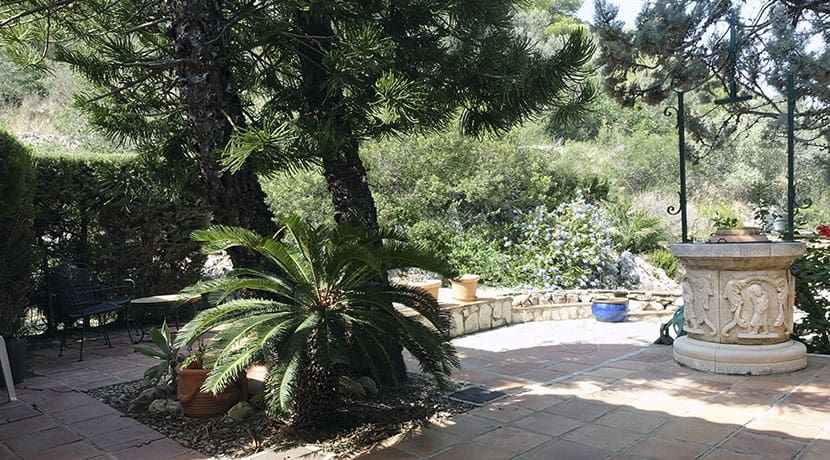 5 soveværelse Villa til salg i La Xara med swimmingpool - € 850.000 (Ref: 9325714)