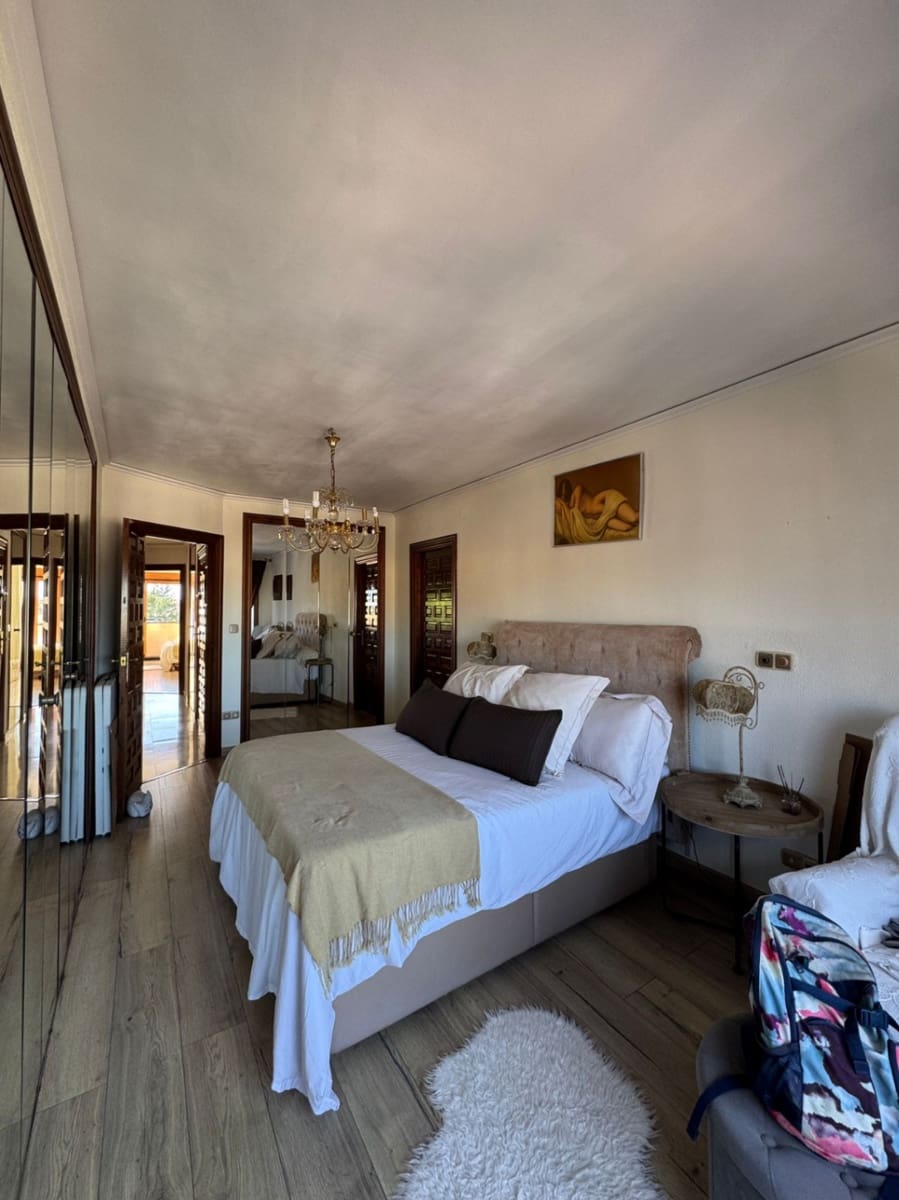 2 bedroom Penthouse for sale in Denia with pool - € 477,000 (Ref: 9336983)