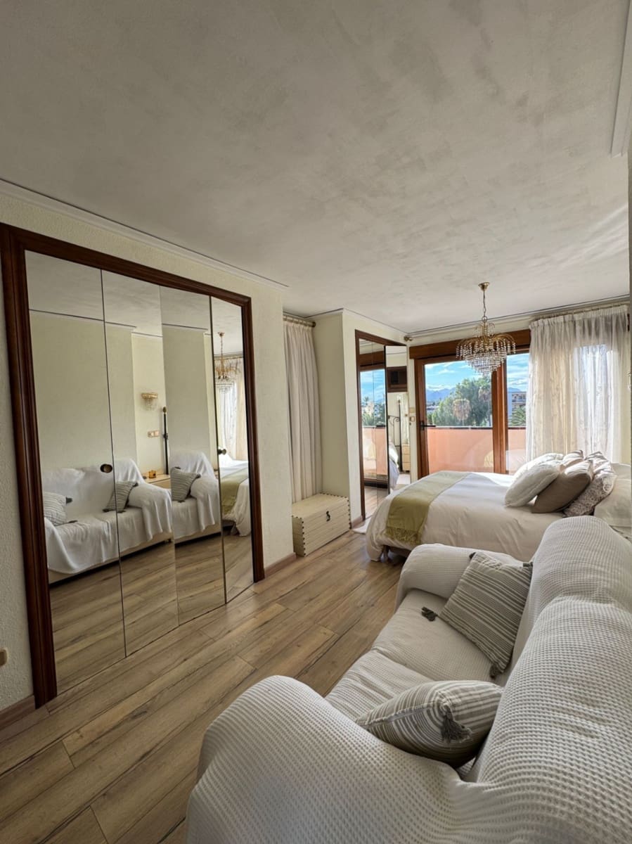 2 bedroom Penthouse for sale in Denia with pool - € 477,000 (Ref: 9336983)