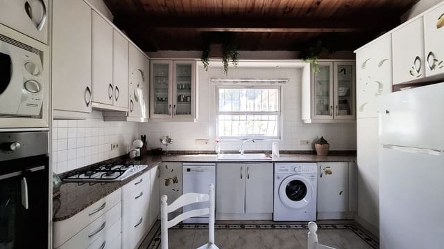 3 chambre Villa/Maison à vendre à Dénia avec piscine garage - 485 000 € (Ref: 9336985)