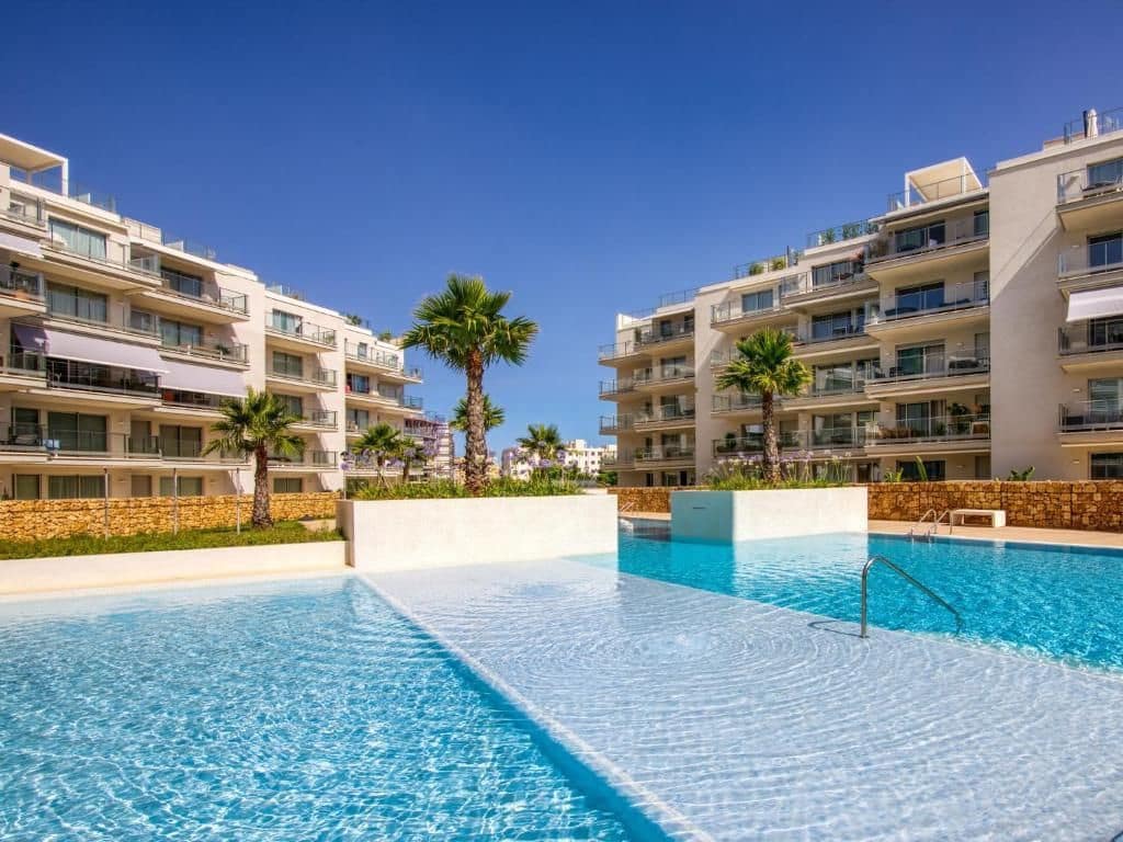 2 bedroom Apartment for sale in Denia with pool garage - € 394,000 (Ref: 9340013)