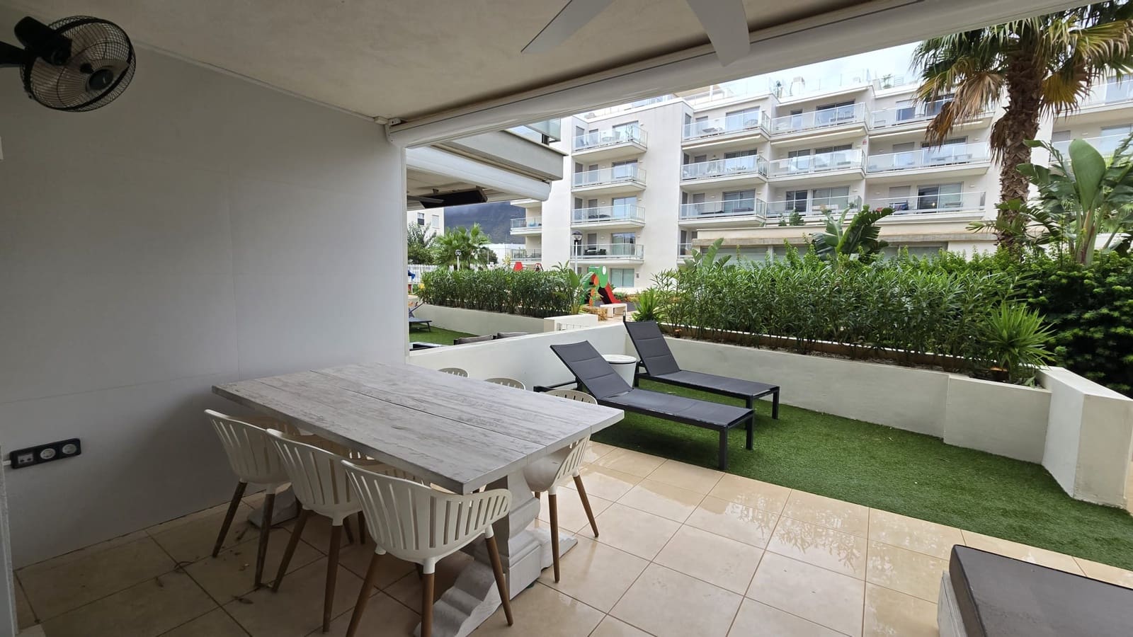 2 bedroom Apartment for sale in Denia with pool garage - € 394,000 (Ref: 9340013)