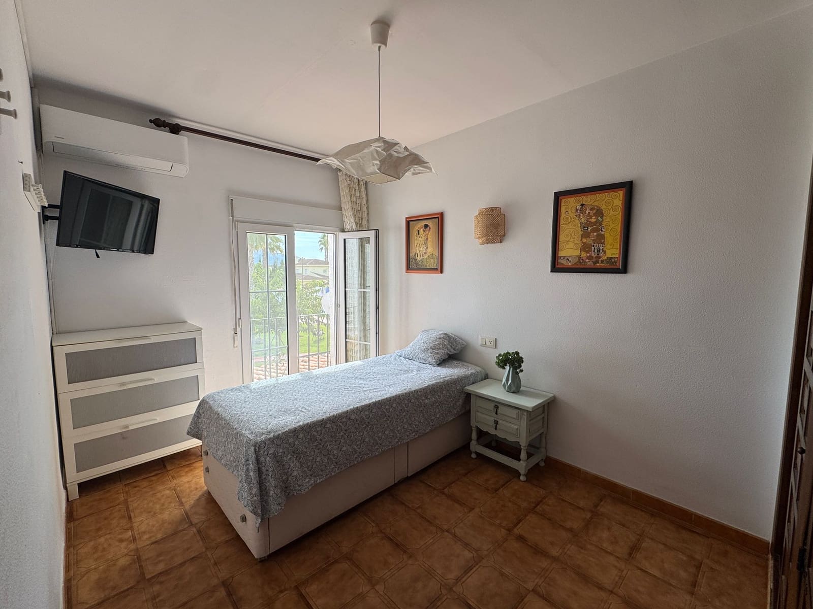 1 bedroom Apartment for sale in Denia with pool garage - € 175,000 (Ref: 9340155)