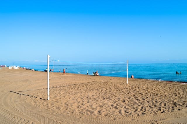 3 makuuhuone Huoneisto myytävänä paikassa Las Marinas / Les Marines, Dénia mukana uima-altaan 
autotalli - 298 000 € (Ref: 9348750)