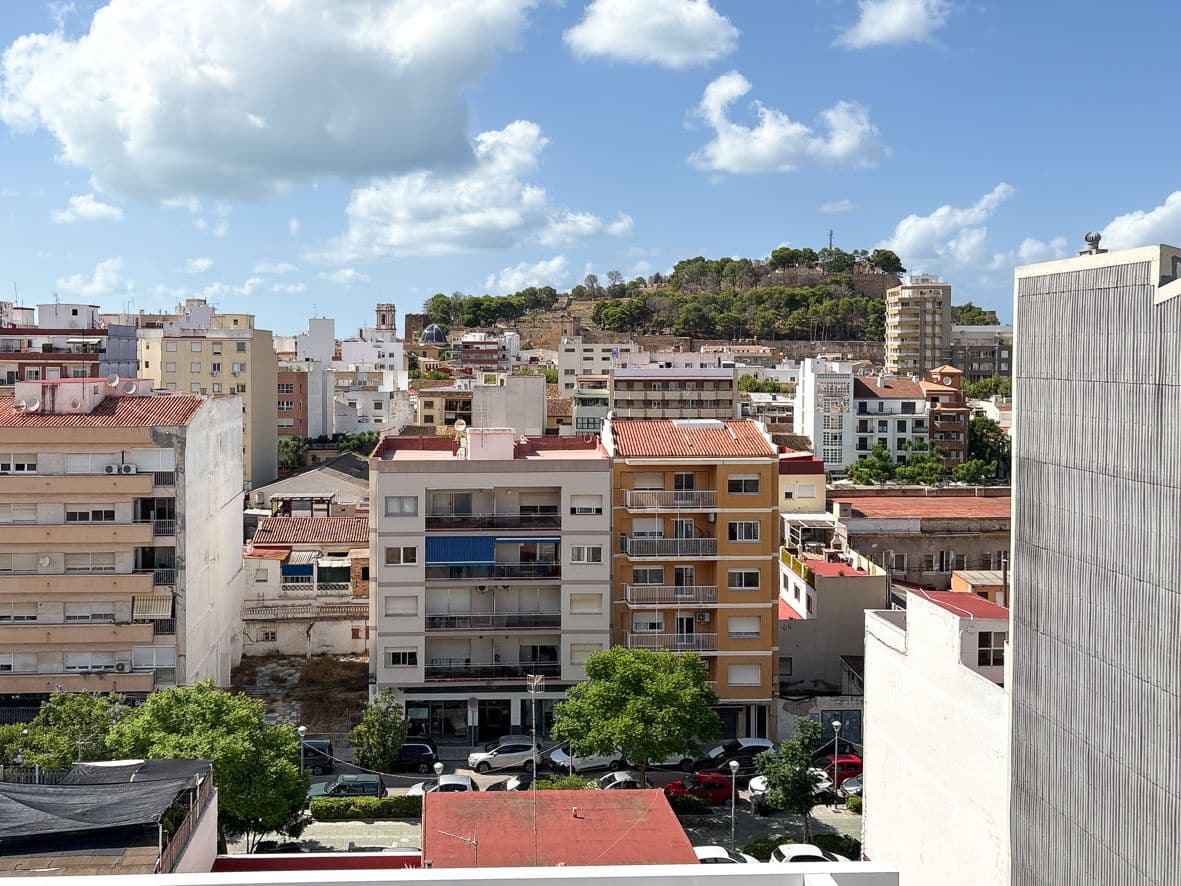 2 slaapkamer Penthouse te koop in Denia met garage - € 478.000 (Ref: 9348753)