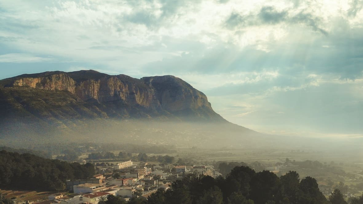 2 slaapkamer Penthouse te koop in Denia met garage - € 478.000 (Ref: 9348753)