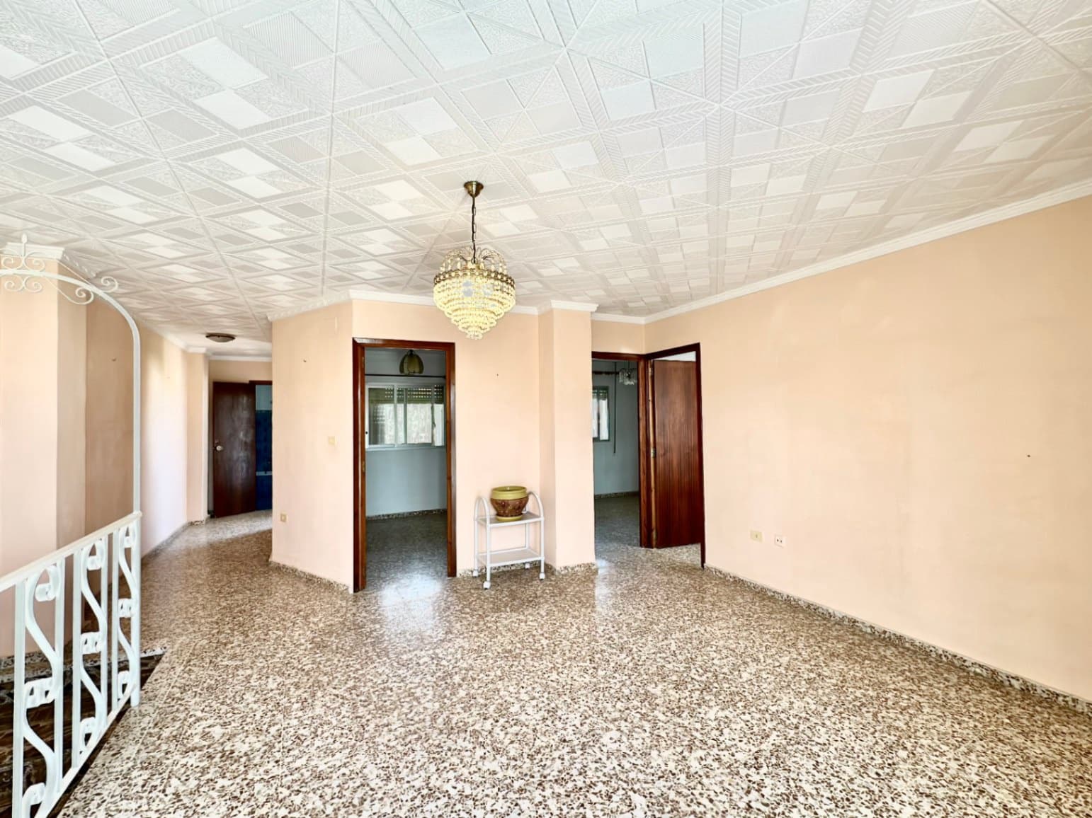 5 sypialnia Dom szeregowy na sprzedaż w Denia z garażem - 350 000 € (Ref: 9348763)