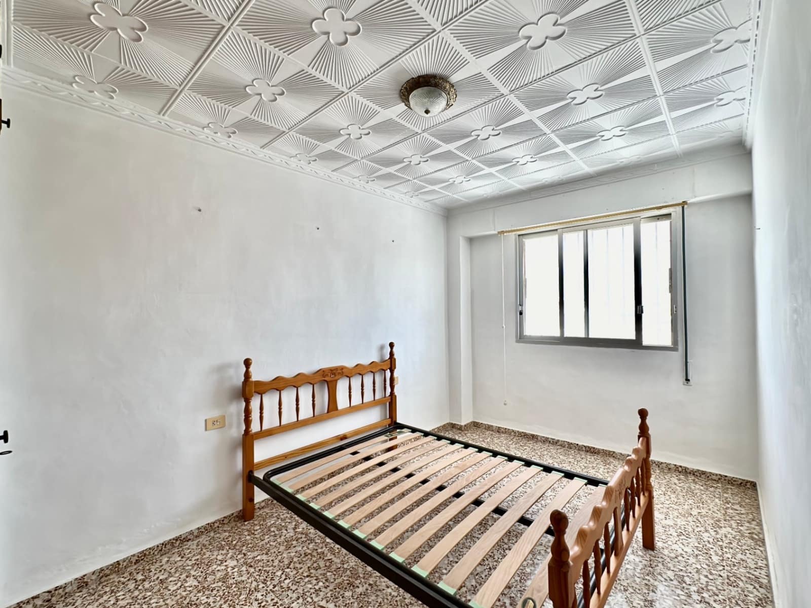 5 sypialnia Dom szeregowy na sprzedaż w Denia z garażem - 350 000 € (Ref: 9348763)