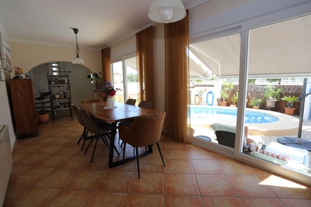 4 soverom Villa til salgs i Els Poblets med svømmebasseng garasje - € 540 000 (Ref: 9348764)