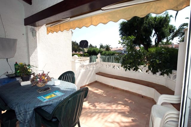 2 bedroom Townhouse for sale in Dénia with pool - € 265,000 (Ref: 9348770)