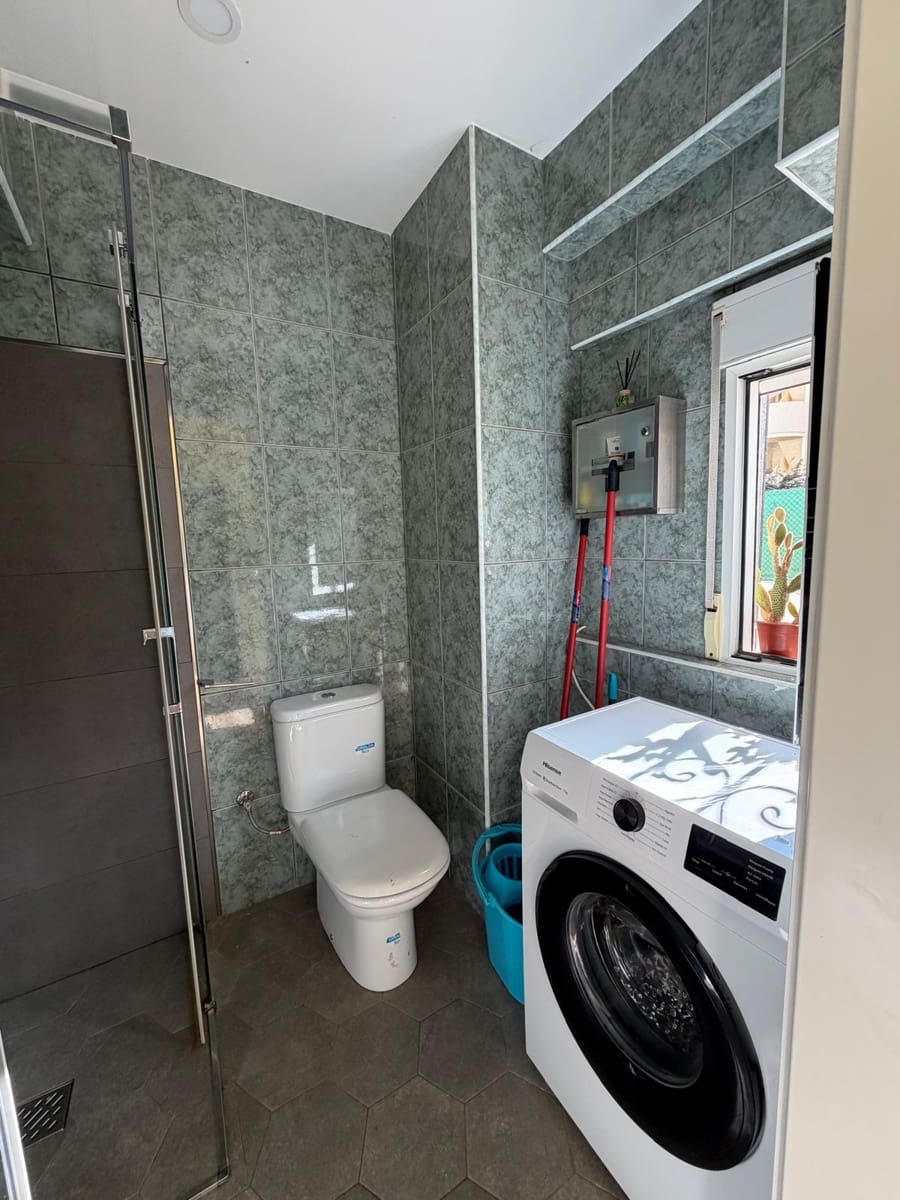 Studio till salu i Denia med garage - 122 000 € (Ref: 9381983)