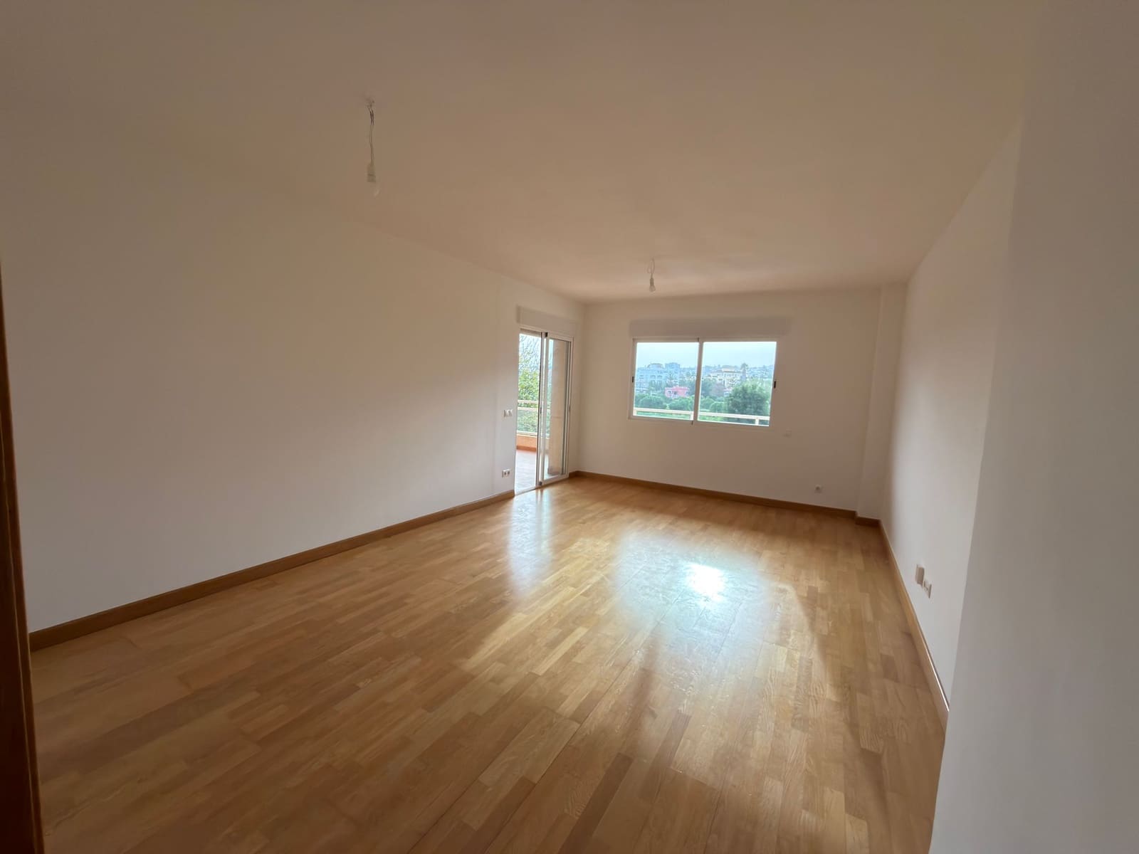 Piso de 3 habitaciones en Dénia en venta - 265.000 € (Ref: 9394362)