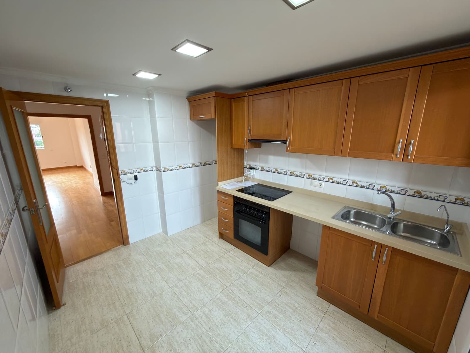 Piso de 3 habitaciones en Dénia en venta - 265.000 € (Ref: 9394362)