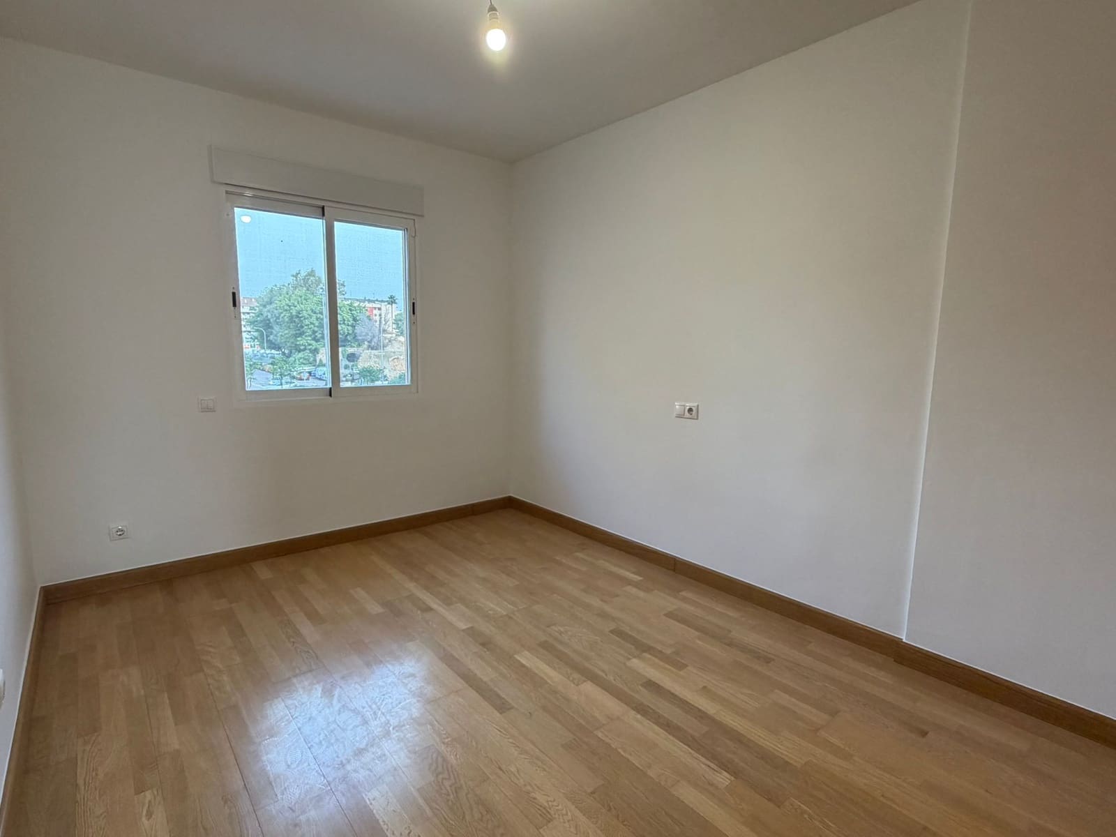 Piso de 3 habitaciones en Dénia en venta - 265.000 € (Ref: 9394362)