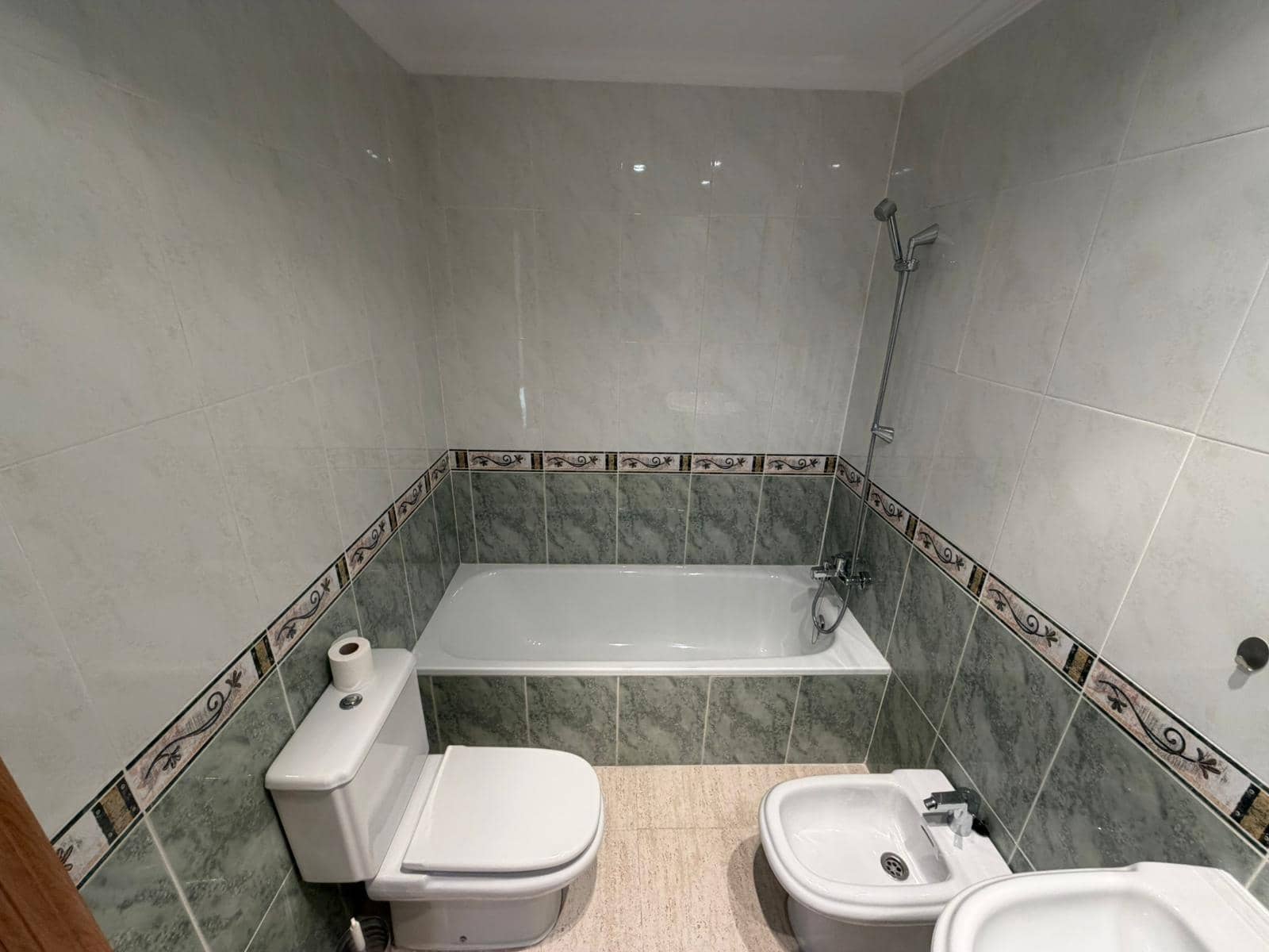 Piso de 3 habitaciones en Dénia en venta - 265.000 € (Ref: 9394362)