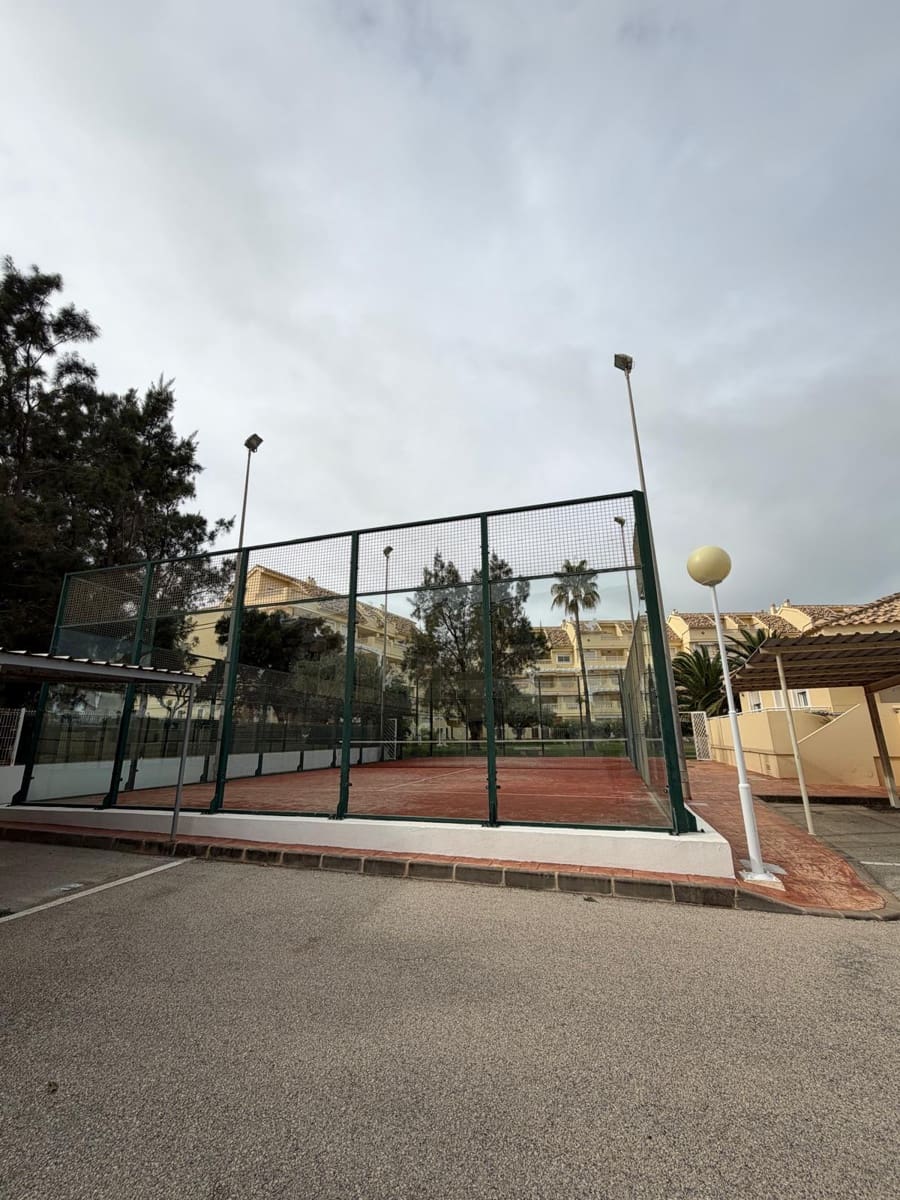 2 Zimmer Apartment zu verkaufen in Denia mit Pool Garage - 320.000 € (Ref: 9394363)