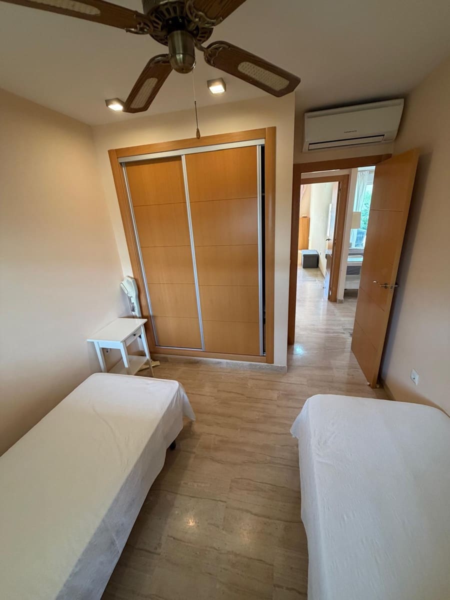 2 Zimmer Apartment zu verkaufen in Denia mit Pool Garage - 320.000 € (Ref: 9394363)