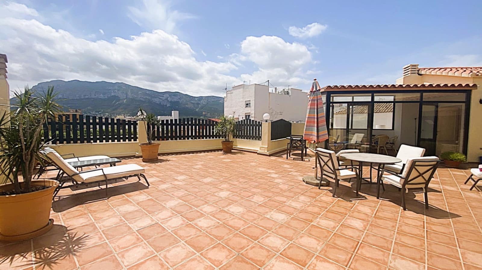 5 soverom Penthouse til salgs i Denia med garasje - € 680 000 (Ref: 9394366)