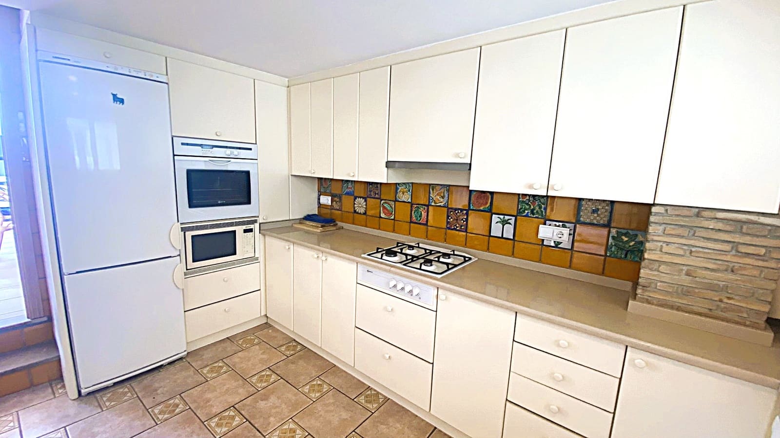 5 soverom Penthouse til salgs i Denia med garasje - € 680 000 (Ref: 9394366)