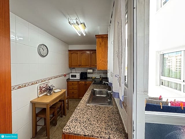 2 bedroom Apartment for sale in Denia - € 185,000 (Ref: 9394369)