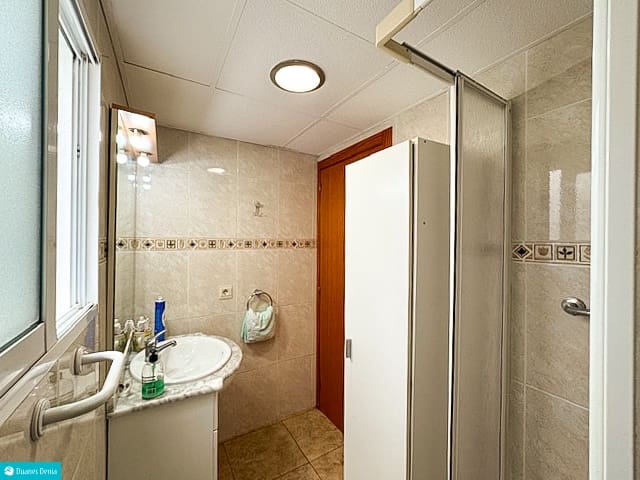 2 bedroom Apartment for sale in Denia - € 185,000 (Ref: 9394369)