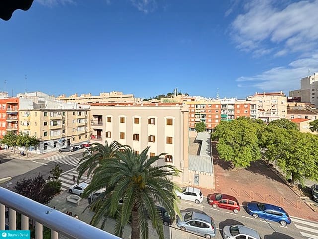 2 bedroom Apartment for sale in Denia - € 185,000 (Ref: 9394369)