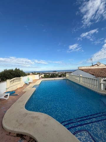 3 bedroom Villa for rent in Dénia with pool garage - € 2,000 (Ref: 9401934)