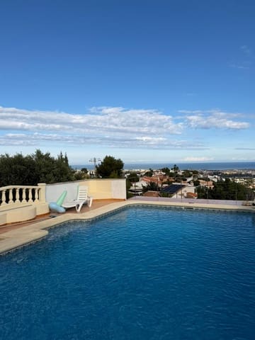 3 bedroom Villa for rent in Dénia with pool garage - € 2,000 (Ref: 9401934)
