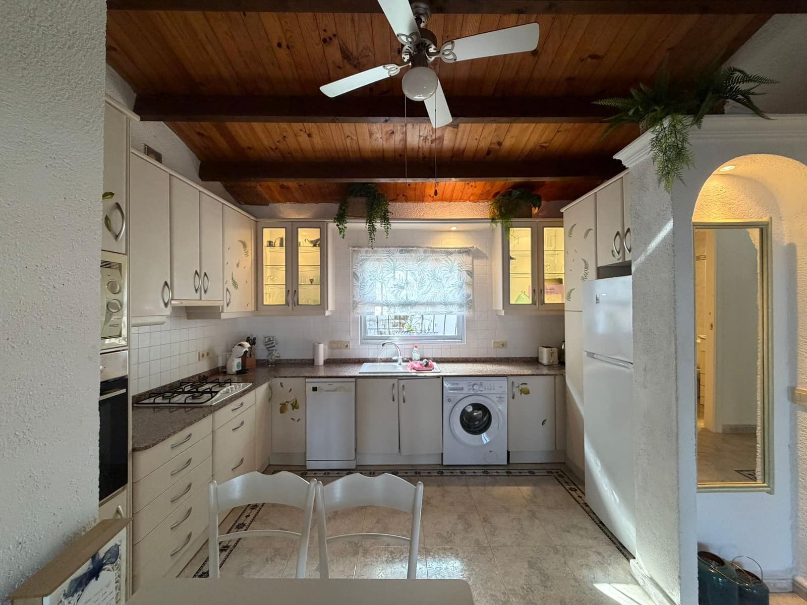 3 soveværelse Villa til leje i Denia med swimmingpool garage - € 2.000 (Ref: 9401934)