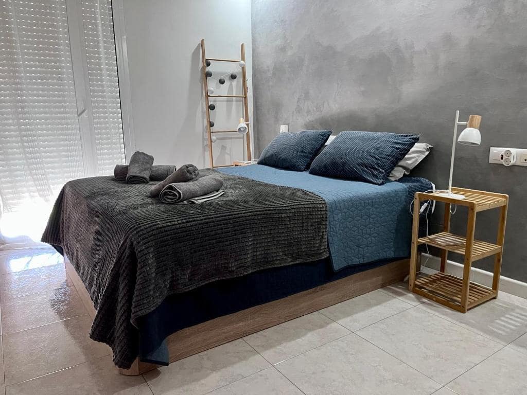 1 bedroom Apartment for sale in Denia - € 175,000 (Ref: 9401935)