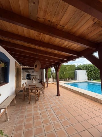 5 bedroom Villa for rent in Dénia with pool garage - € 3,000 (Ref: 9413248)