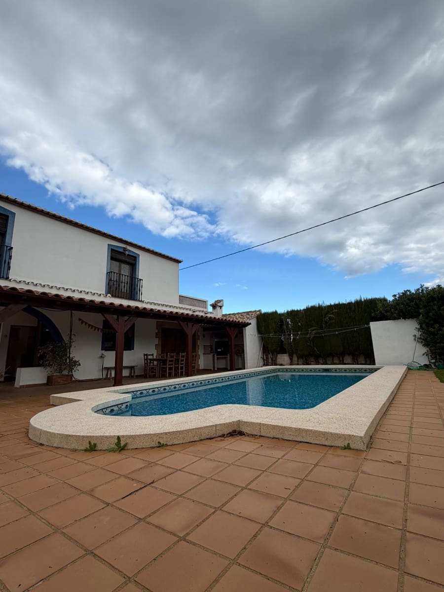 5 camera da letto Villa da affittare in Denia con piscina garage - 3.000 € (Rif: 9413248)