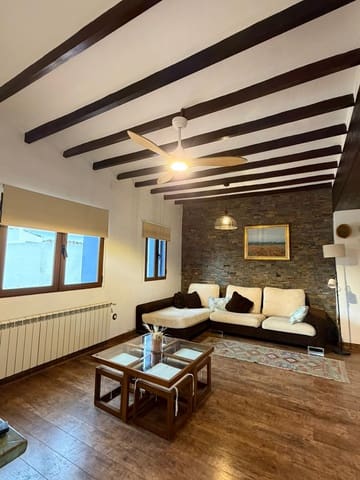 5 bedroom Villa for rent in Dénia with pool garage - € 3,000 (Ref: 9413248)