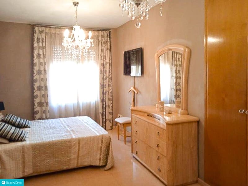 3 sovrum Lägenhet till salu i Denia - 249 000 € (Ref: 9413250)