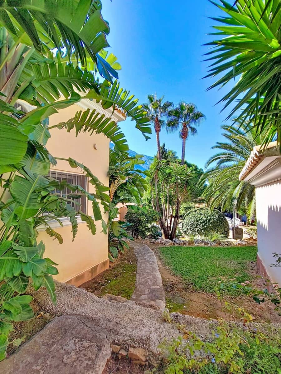 2 quarto Moradia para venda em Denia com piscina garagem - 309 000 € (Ref: 9420637)