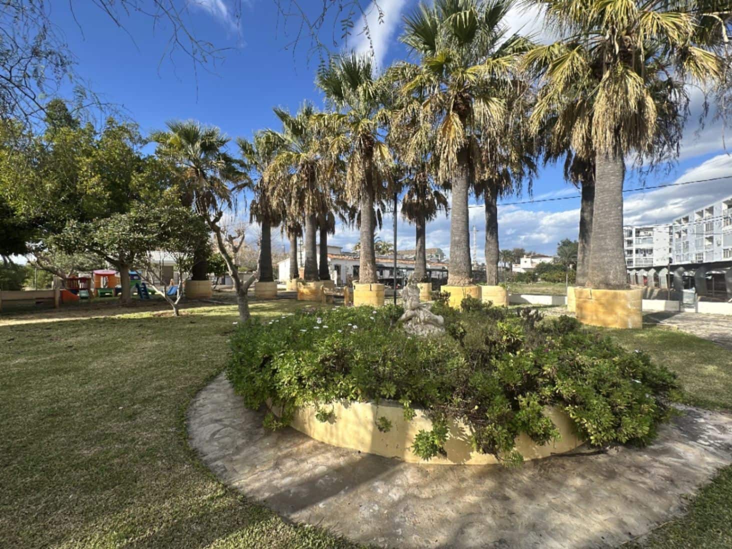 3 sovrum Lägenhet till salu i Denia med pool - 189 000 € (Ref: 9421612)
