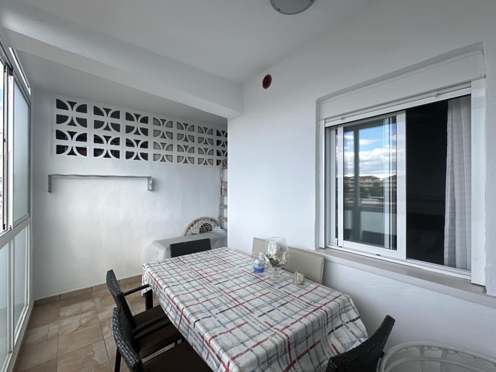 3 sovrum Lägenhet till salu i Denia med pool - 189 000 € (Ref: 9421612)