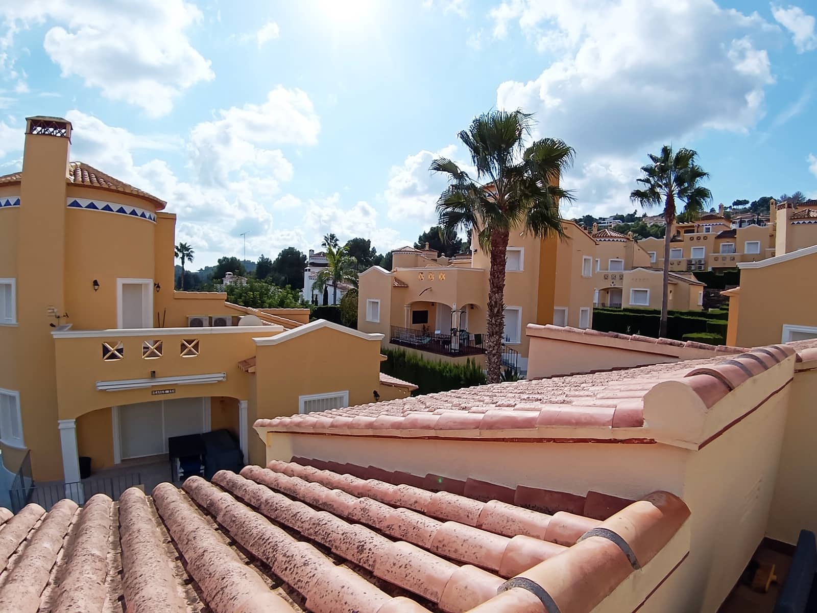 3 bedroom Villa for sale in Pedreguer with pool - € 349,000 (Ref: 9424045)