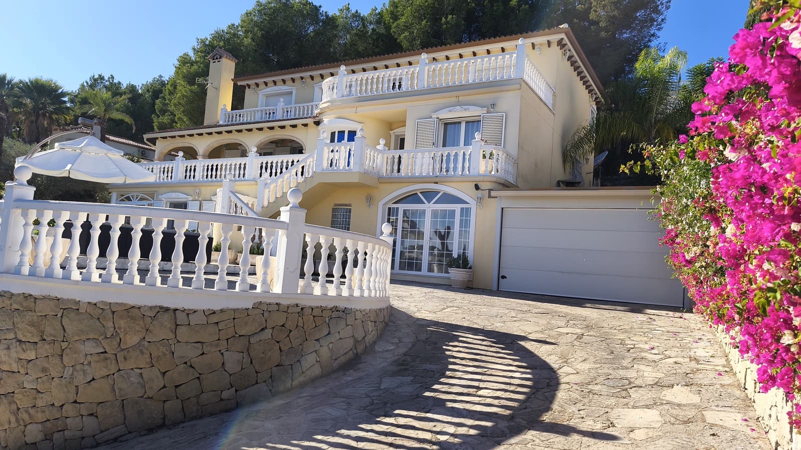 6 soverom Villa til salgs i Pedreguer med svømmebasseng - € 1 400 000 (Ref: 9438918)