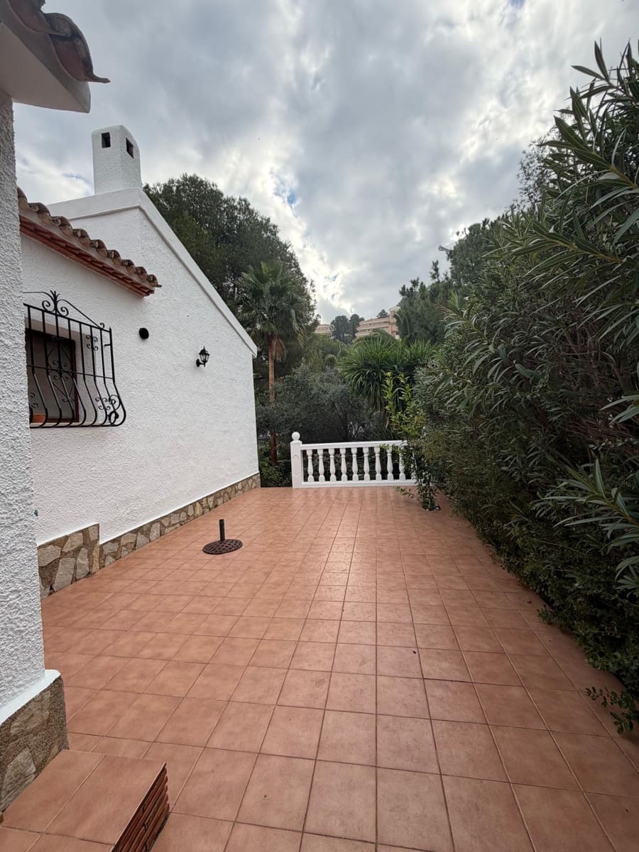 2 sypialnia Willa na sprzedaż w Pedreguer z basenem garażem - 285 000 € (Ref: 9458426)