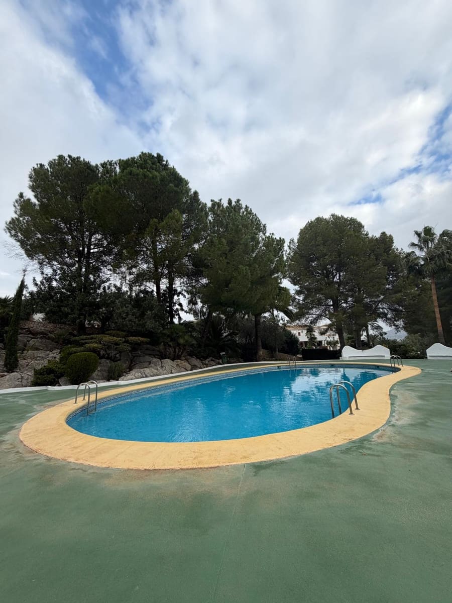 2 sypialnia Willa na sprzedaż w Pedreguer z basenem garażem - 285 000 € (Ref: 9458426)