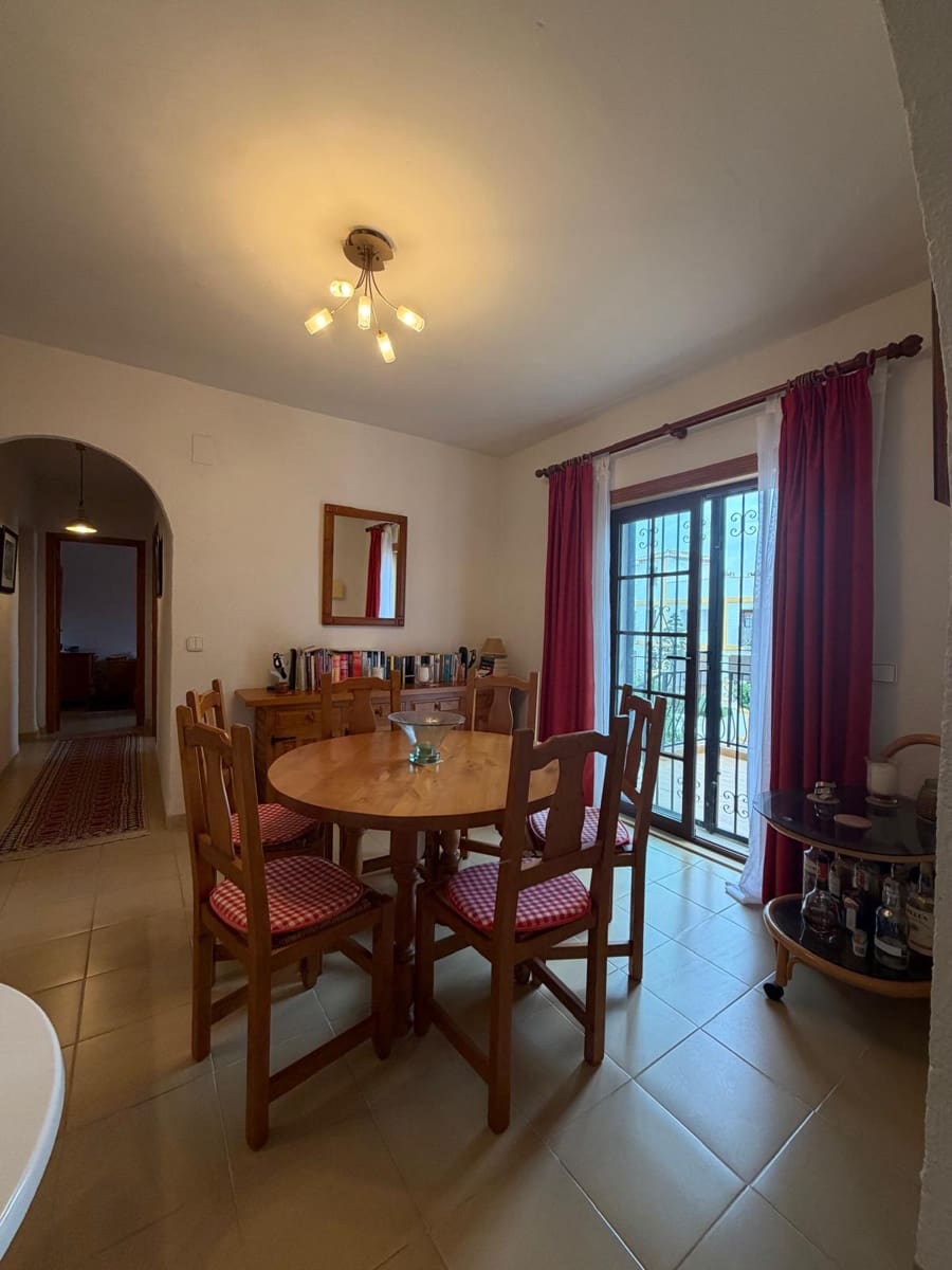 2 sypialnia Willa na sprzedaż w Pedreguer z basenem garażem - 285 000 € (Ref: 9458426)